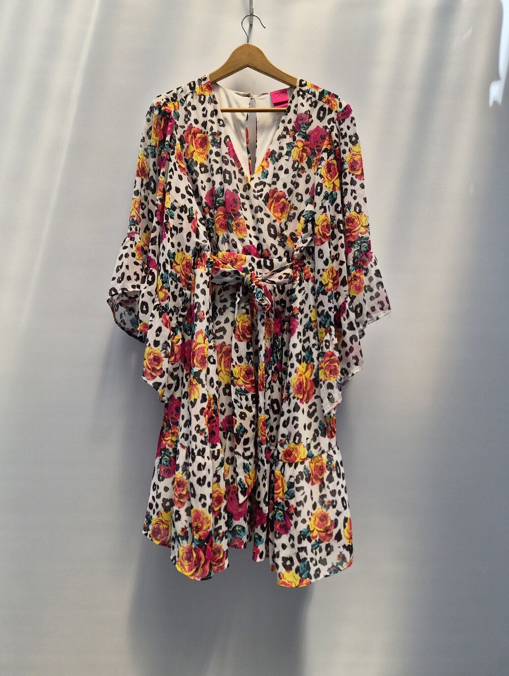 Torrid x Betsey Johnson Collab Limited Edition Leopard Floral Dress Size 1 1x - Picture 2 of 15